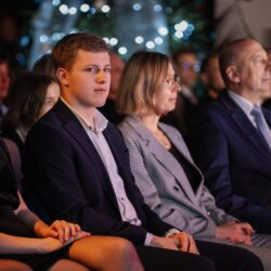 Processed with VSCO with hb2pro preset