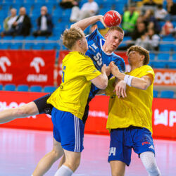 20260307-F4-JUNIOR-D1-1000px-180