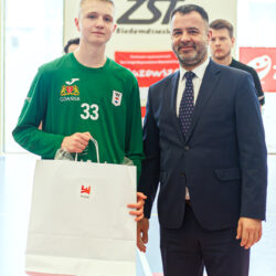 20260412-1-8-MP-JM-D3-1000px-066